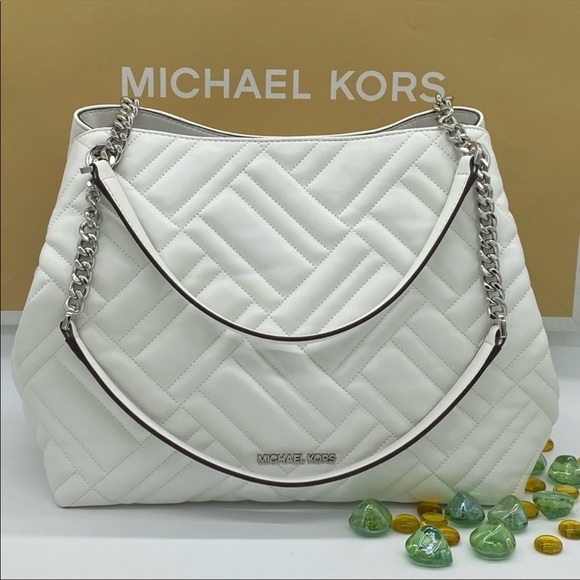 MICHAEL KORS PEYTON LARGE CHAIN SHOULDER TOTE
NWT - Picture 6 of 16